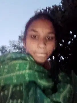 Snapshot of Idhika_Jha chatting on October 19, 12:23 am Idhika Jha online show from October 19, 12:23 am