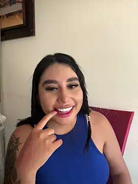 Snapshot of Sophie_Dreamss chatting on September 16, 8:28 pm Sophie Dreamss online show from September 16, 8:28 pm