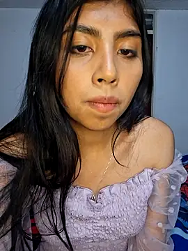 Snapshot of DianeSuns_ chatting on October 15, 2:03 am DianeSuns online show from October 15, 2:03 am