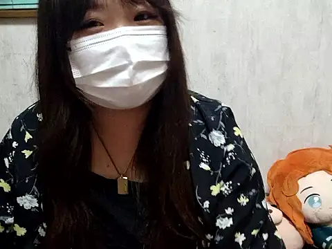 AYA dayo online show from April 28, 1:37 pm