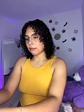 ViolettaMiller  online show from October 29, 1:26 pm