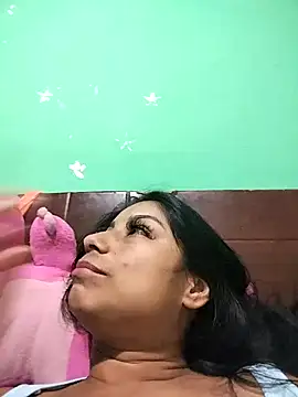 Snapshot of AnggelicaSwan21 chatting on October 14, 1:19 am AnggelicaSwan21 online show from October 14, 1:19 am