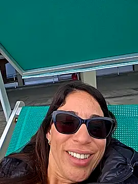 sexy7883 online show from April 25, 1:41 pm