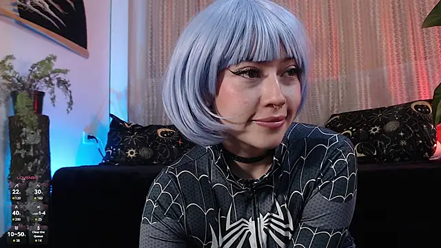 Ellyuwuw online show from April 24, 1:41 am