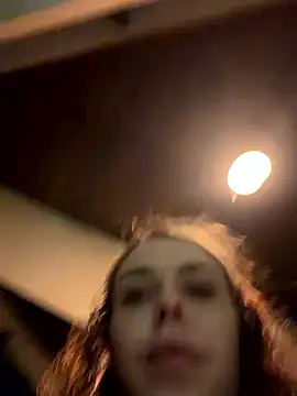 aurorasparkles online show from January 8, 5:44 am