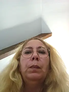 misscokine666 online show from October 1, 8:25 pm