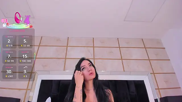 RoxyLior online show from December 15, 2:50 am