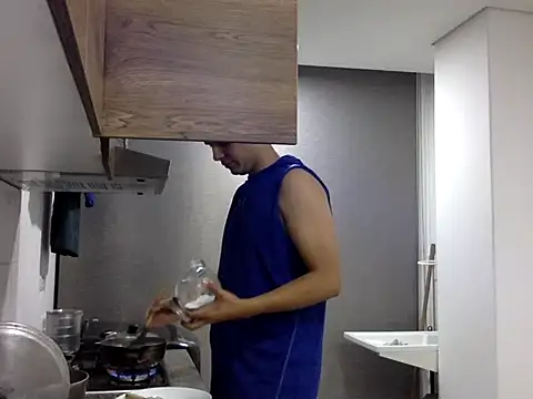 KianxxTeach online show from October 15, 1:30 am