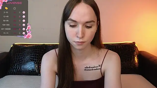 Snapshot of Angeel_Kate chatting on September 18, 11:31 am Angeel Kate online show from September 18, 11:31 am