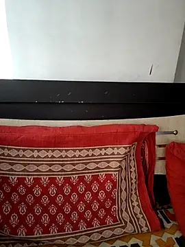 Deepa Sharma143 online show from February 6, 10:40 am