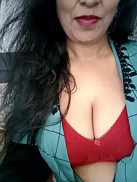 Deepa Sharma143 online show from April 23, 5:26 am