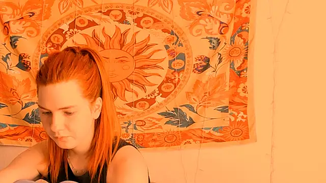 AliceCUNTach online show from June 13, 5:16 am