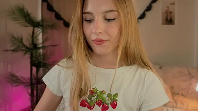 Vegas V online show from October 24, 11:50 am