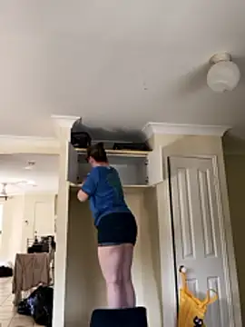 aussiepeaches online show from April 2, 2:09 am