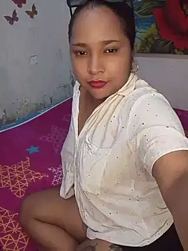 Angelly ricura online show from April 18, 5:10 am