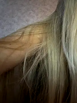 Snapshot of Nikihot__ chatting on September 22, 5:50 am Nikihot online show from September 22, 5:50 am