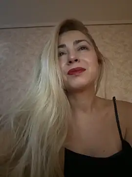 Snapshot of Nikihot__ chatting on September 16, 5:48 am Nikihot online show from September 16, 5:48 am