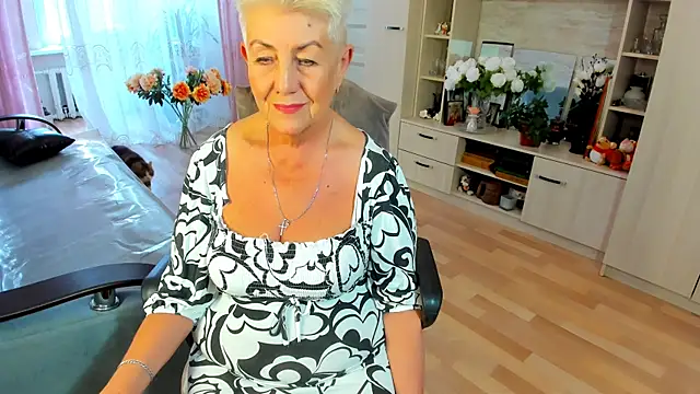 HotandMature online show from July 9, 11:23 am