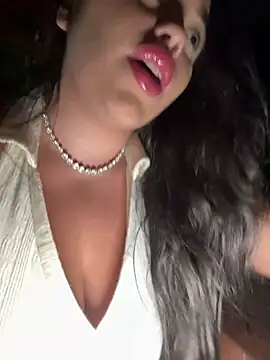 SofiaWildee online show from June 21, 12:03 am