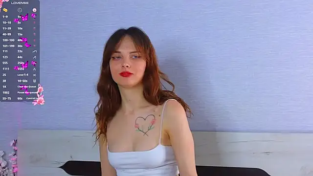 Snapshot of LisaDrake chatting on September 28, 7:30 pm LisaDrake online show from September 28, 7:30 pm