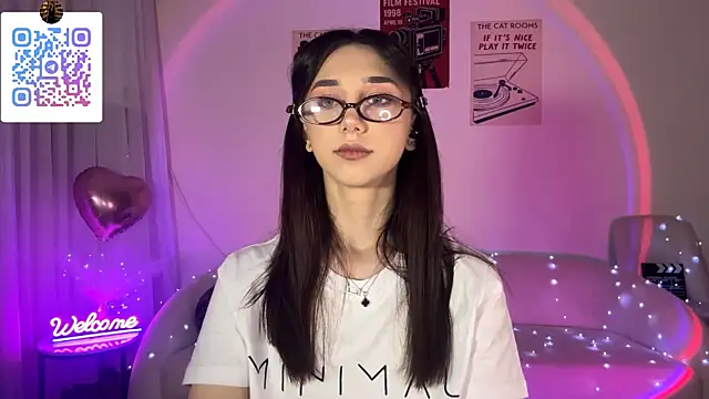 LinaMour online show from May 15, 11:51 pm