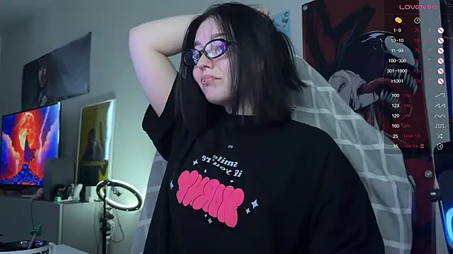 MargarettRose online show from February 18, 4:00 am