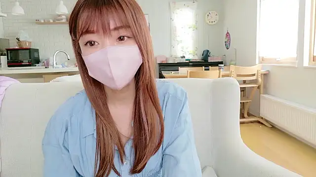 SUZU 1201 online show from February 17, 1:38 am