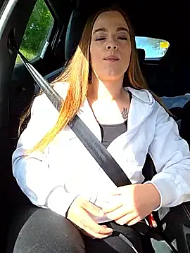 Luna Lynn online show from April 26, 8:56 am