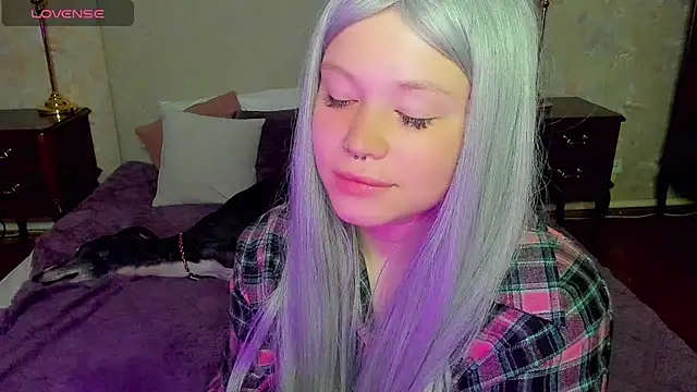 Snapshot of Diana_Dream chatting on September 20, 8:40 pm Diana Dream online show from September 20, 8:40 pm