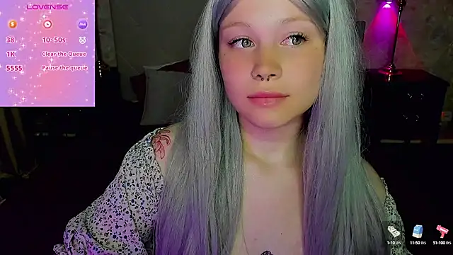 Snapshot of Diana_Dream chatting on September 10, 9:48 pm Diana Dream online show from September 10, 9:48 pm