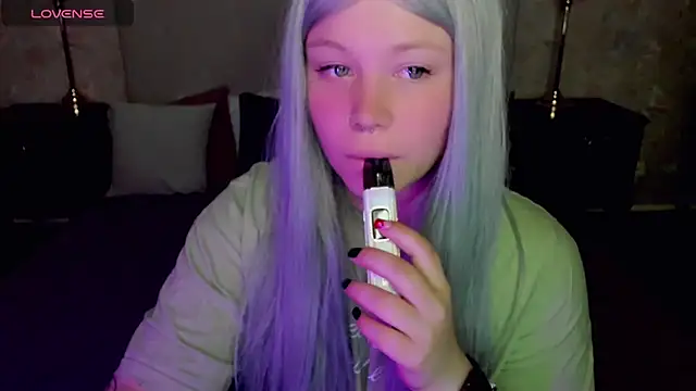 Snapshot of Diana_Dream chatting on September 22, 8:07 pm Diana Dream online show from September 22, 8:07 pm