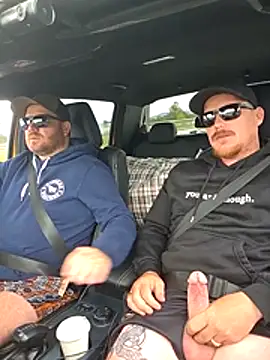 brokecountrylads online show from February 3, 3:04 am