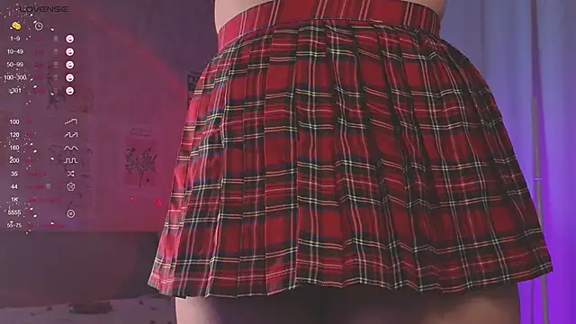 SabrinaCharm  online show from October 6, 4:40 am