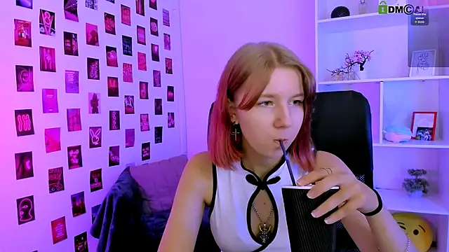 gloria bubble online show from July 9, 6:43 pm