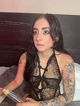 sharlot24 online show from April 27, 4:53 am