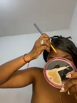 zaracollins01 online show from July 10, 11:26 pm