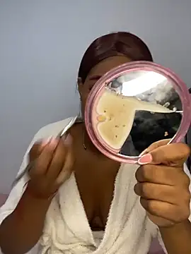 zaracollins01 online show from April 29, 6:13 pm