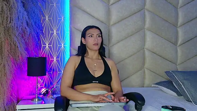 samiradoll online show from November 18, 3:07 am