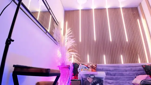 ArianaSantana online show from December 17, 12:53 pm