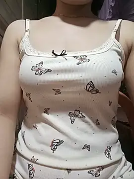 LucyyLy online show from July 30, 11:27 pm