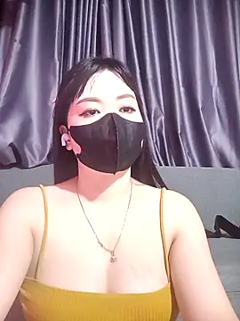 Snapshot of ChunkyLy chatting on October 1, 4:45 pm ChunkyLy online show from October 1, 4:45 pm