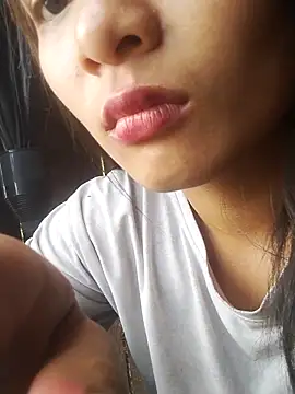 Snapshot of Senh_xxx chatting on September 19, 5:50 am Senh xxx online show from September 19, 5:50 am
