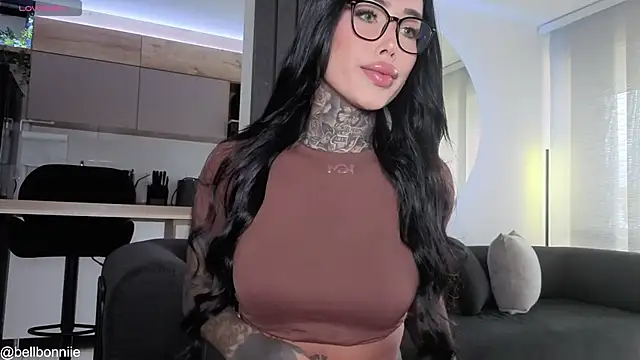 belllbonniie online show from June 4, 8:13 pm