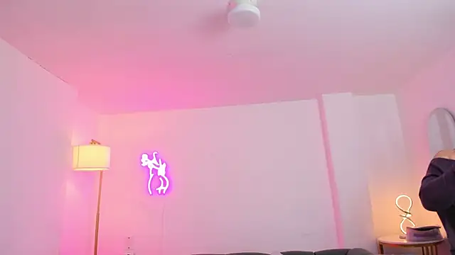 Miss Francheska online show from November 8, 1:27 pm