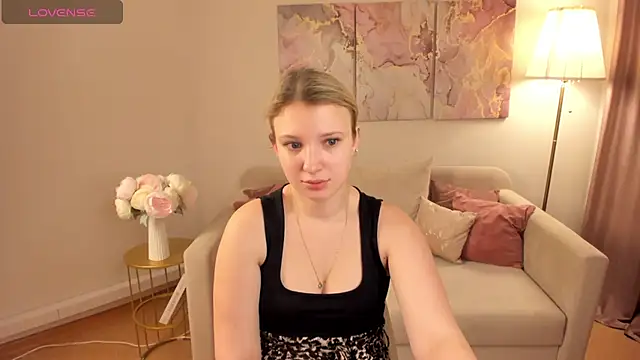 MilinaMorris online show from April 23, 9:50 pm