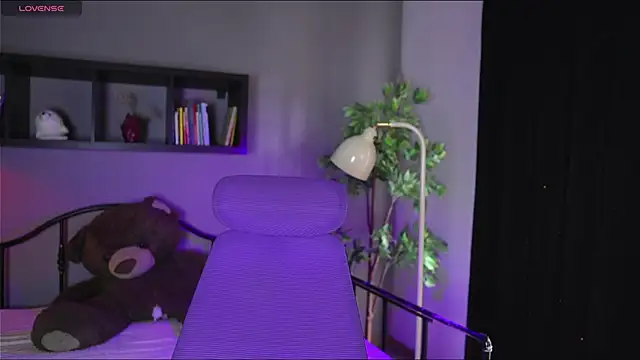 Mystic blue online show from April 24, 2:31 pm