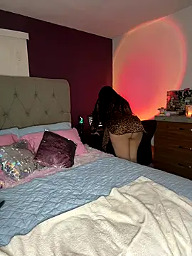 MyHoneyFrida online show from September 23, 3:37 am