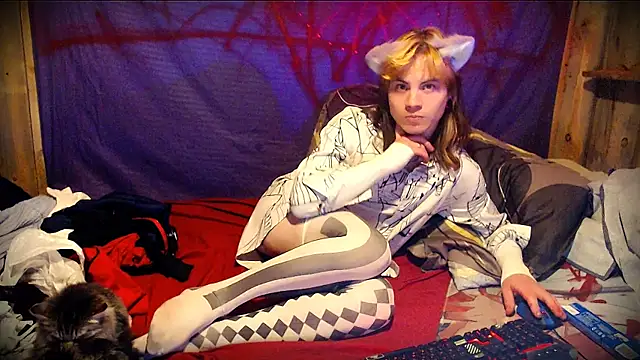 SparkyFerret online show from October 13, 8:11 pm