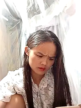 xinhxinhcute online show from October 3, 5:56 am