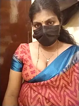 Nithiila online show from April 22, 1:30 pm